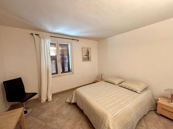 À vendre – Grand T3/4 lumineux de 103 m²  vue mer et collines au cœur de La Cadière-d’Azur