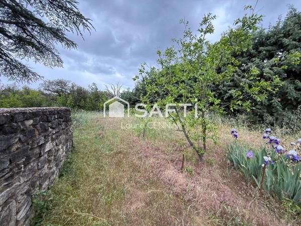 Maison traditionnelle sur 2500 m² de terrain