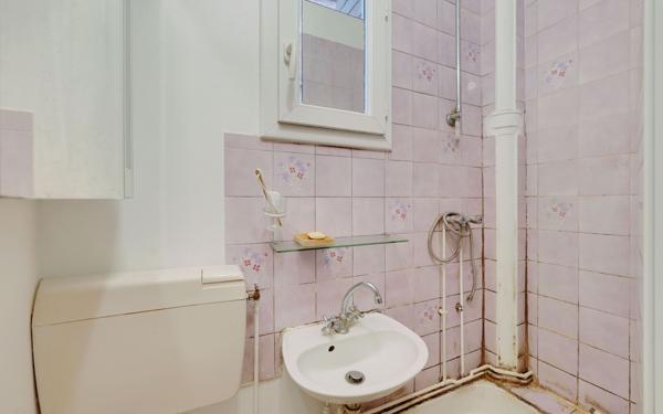 Appartement à vendre    1 pièce • 19 m2 Paris 19