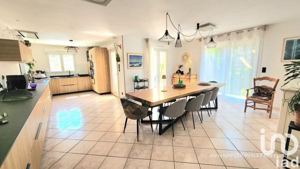 Maison à vendre 6 pièces 200 m² Nissan-lez-Enserune