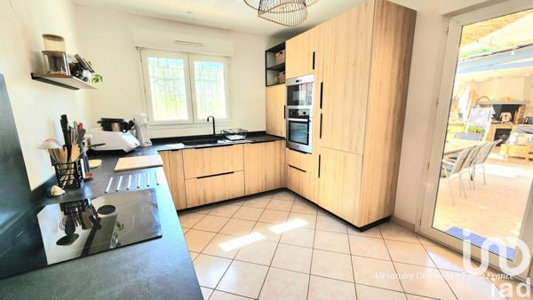 Maison à vendre 6 pièces 200 m² Nissan-lez-Enserune