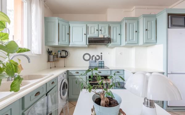 Appartement à vendre    2 pièces • 42,20 m2 La Varenne - Saint-Maur-des-Fossés