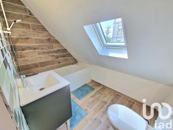 Maison 7 pièces de 97 m² à Forges-les-Eaux (76440)