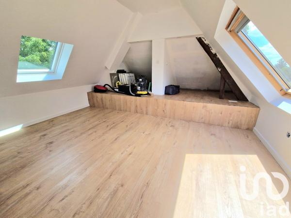 Maison 7 pièces de 97 m² à Forges-les-Eaux (76440)