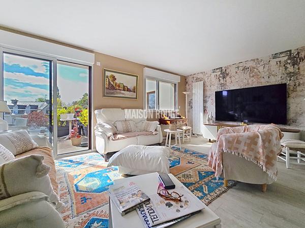 A VENDRE - APPARTEMENT T4 RECENT - GRD BALCON SUD - DERNIER ETAGE