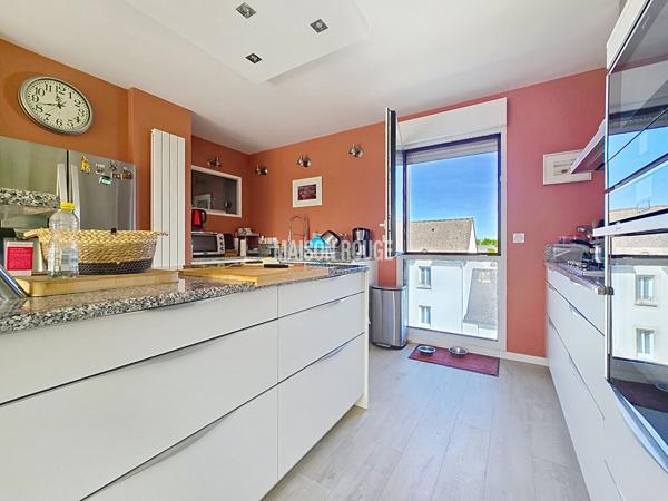 A VENDRE - APPARTEMENT T4 RECENT - GRD BALCON SUD - DERNIER ETAGE