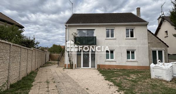 Location Appartement 4 pièces 73.2 m² - ÉTréchy 91580