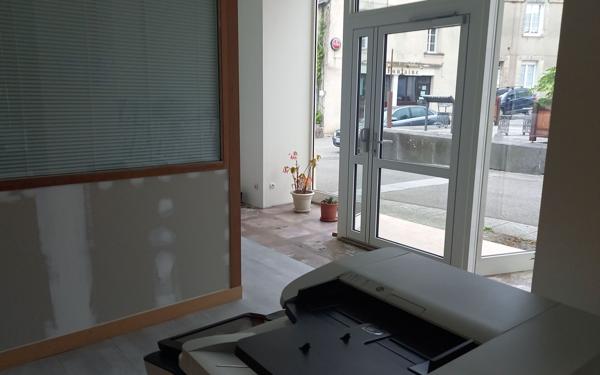 Immeuble à vendre    3 pièces •  Pouancé