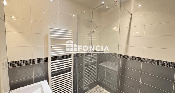Location Appartement meublé 2 pièces 42.75 m² - Paris 75015