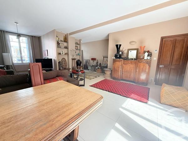 Maison à vendre  4 pièces - 148 m 2   ST OUEN  - 93