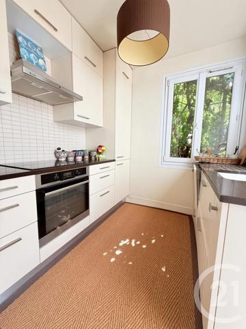 Maison à vendre  4 pièces - 148 m 2   ST OUEN  - 93