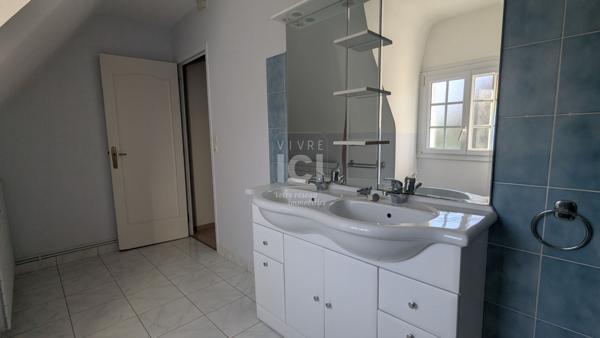 Maison 3 chambres à Louer Carquefou - 94,27m² - Garage - Jardin clos - Terrasse