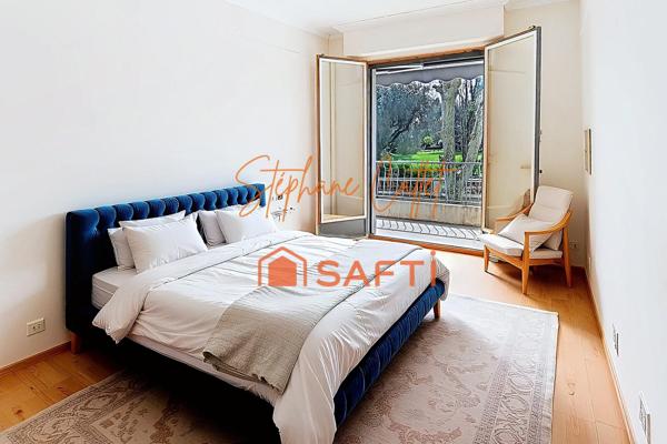 Plein centre avec toutes commodités et écoles à pied