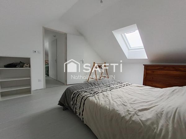 Côte Chalonnaise maison rénovée 144 M2 au calme.