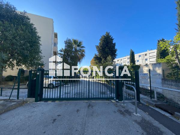 Location Appartement 3 pièces 79 m² - 2 RUE EDOUARD BRANLY Hyeres 83400