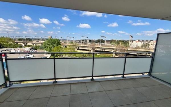 Appartement à louer    4 pièces •  Avignon