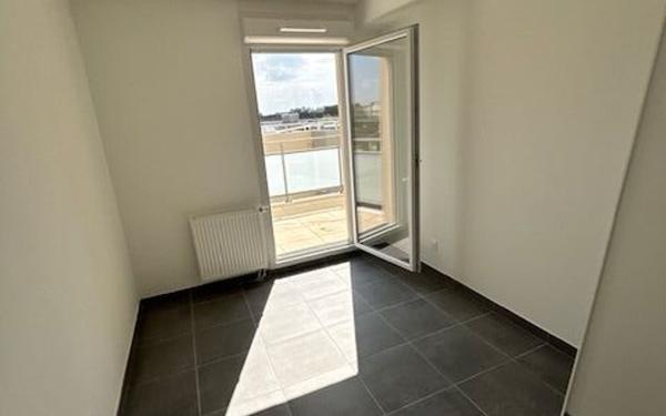 Appartement à louer    4 pièces •  Avignon