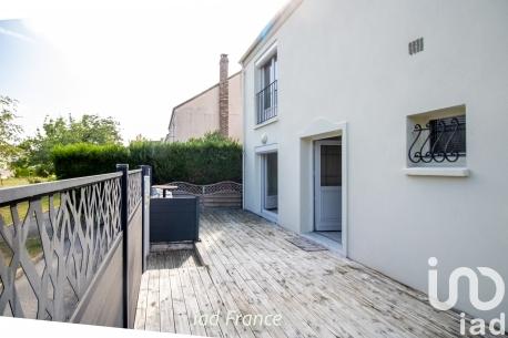 Maison à vendre 5 pièces 107 m² Maurepas