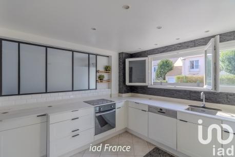 Maison à vendre 5 pièces 107 m² Maurepas