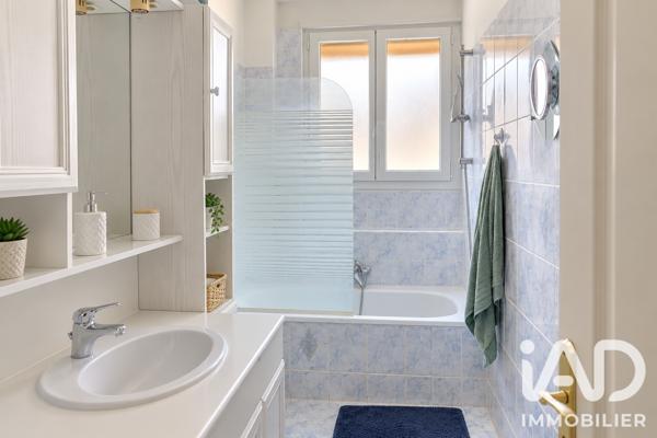 Appartement à vendre 3 pièces 63,19 m² Aubagne