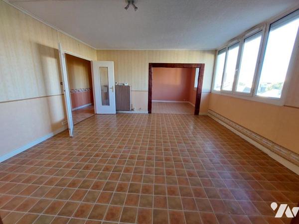 APPARTEMENT - BALCON - PARKING - CAVE