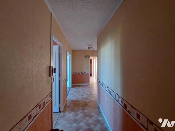 APPARTEMENT - BALCON - PARKING - CAVE