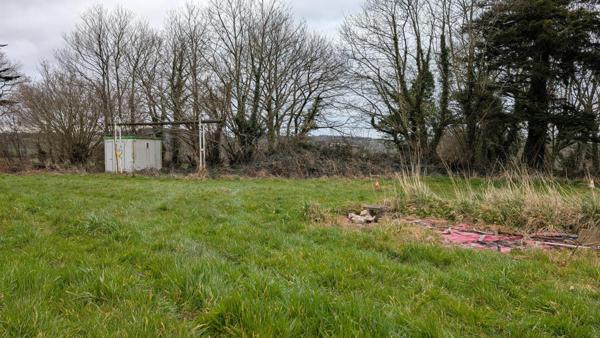 Terrain constructible en centre bourg