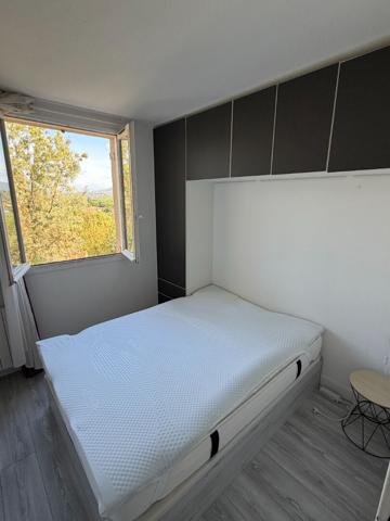 A LOUER EN EXCLUSIVITE - FREJUS LOCATION APPARTEMENT T2 MEUBLE