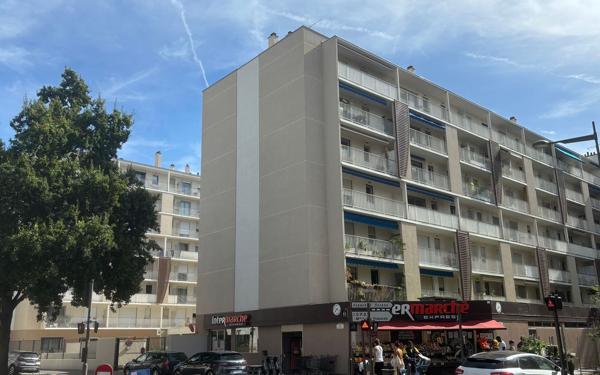 Stationnement à vendre