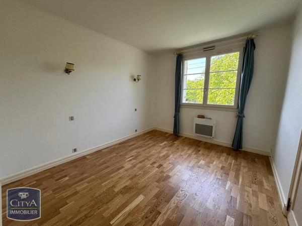 Maison à louer 4 pièces 94.13m² Déols (36130)