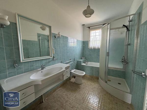 Maison à louer 4 pièces 94.13m² Déols (36130)
