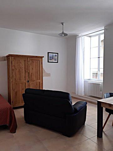 Studio meublé 39 m² Bagnols-sur-Cèze (30200)