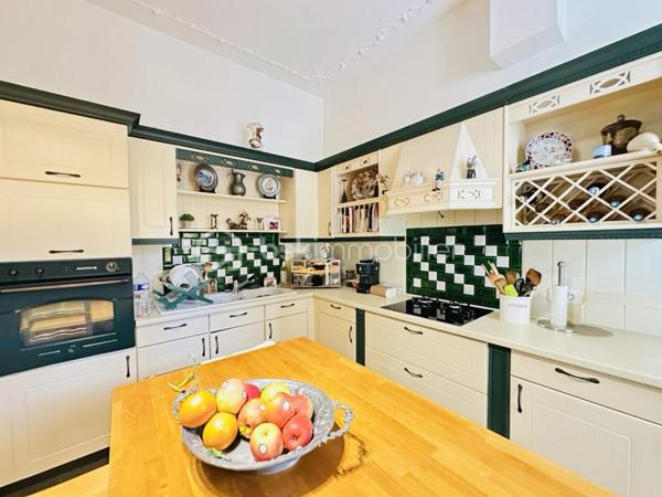 Appartement de 176,83 m²