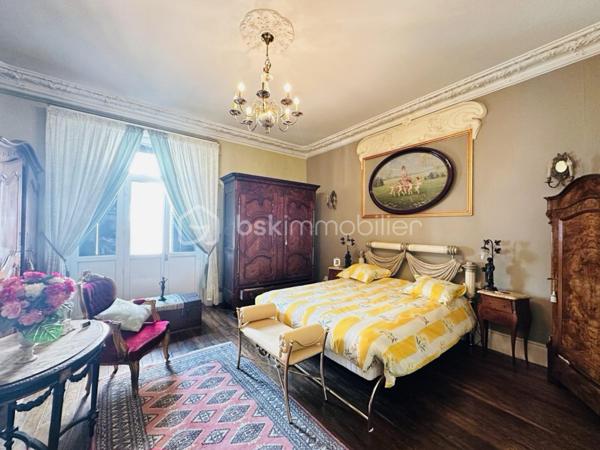 Appartement de 176,83 m²