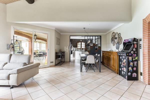 Villa familiale T6 vec piscine