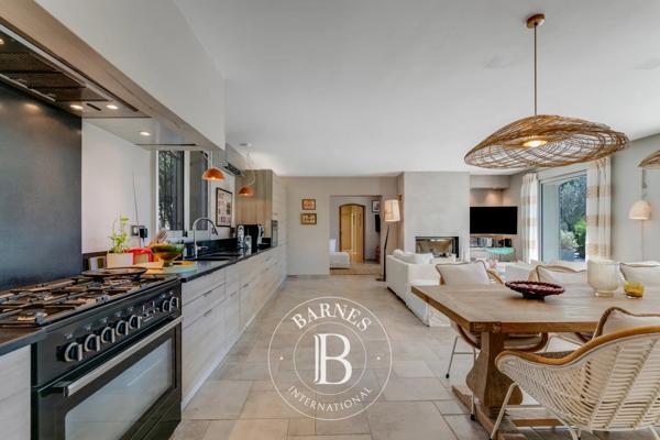 Grimaud, Maison 5 Chambres -  225 m² à vendre