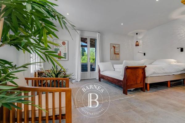 Grimaud, Maison 5 Chambres -  225 m² à vendre