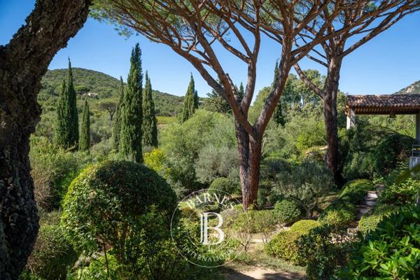 Grimaud, Maison 5 Chambres -  225 m² à vendre