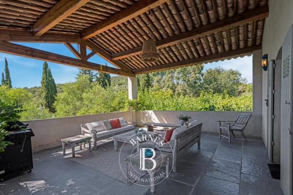 Grimaud, Maison 5 Chambres -  225 m² à vendre
