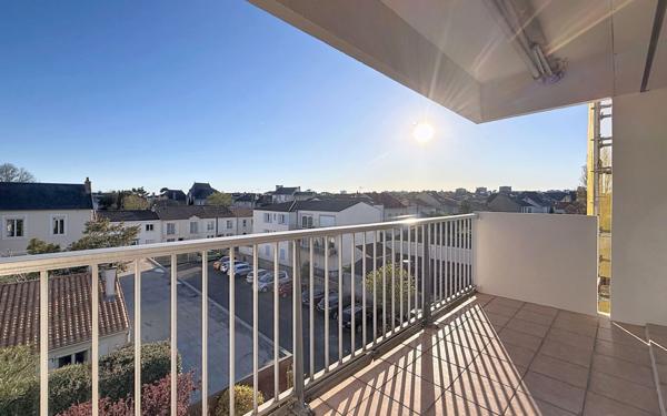 Appartement à vendre    3 pièces • 98,66 m2 La Rochelle