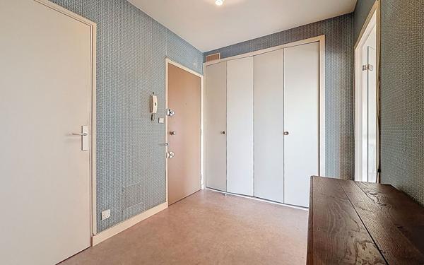Appartement à vendre    3 pièces • 98,66 m2 La Rochelle