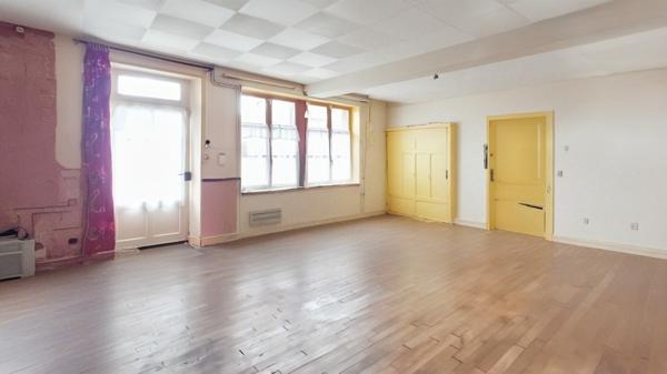 Maison St Benoit Du Sault 6 pièce(s) 168m2