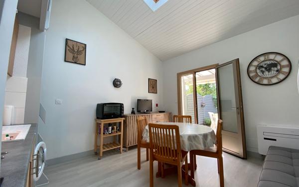 Maison à vendre    3 pièces •  Les Mathes