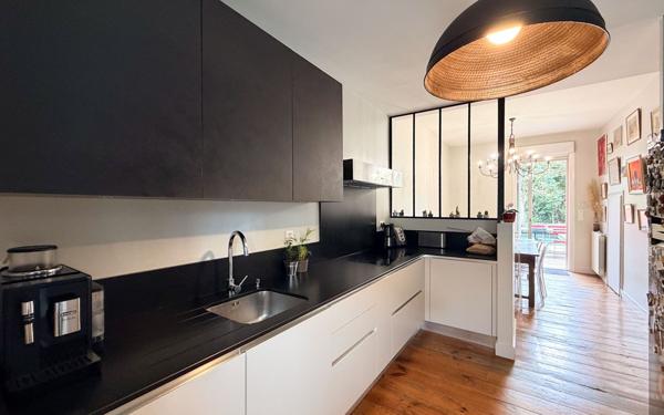 Maison à vendre    7 pièces • 183 m2 Pau