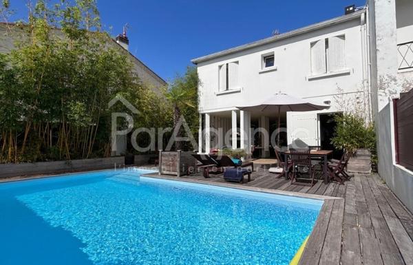 Maison années 50 avec piscine 300 m de la plage de Foncillon