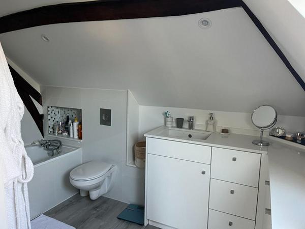 Maison située à 30 min de CHAMBLY
