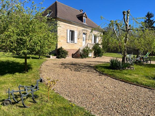 Maison située à 30 min de CHAMBLY