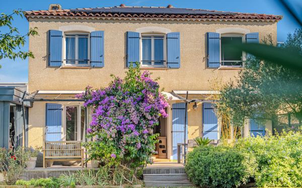 Maison à vendre    6 pièces •  Codognan