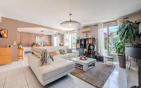 Maison à vendre    6 pièces •  Codognan