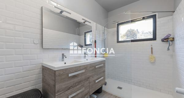 À vendre Maison 4 pièces 160 m² - Mont-saint-aignan 76130